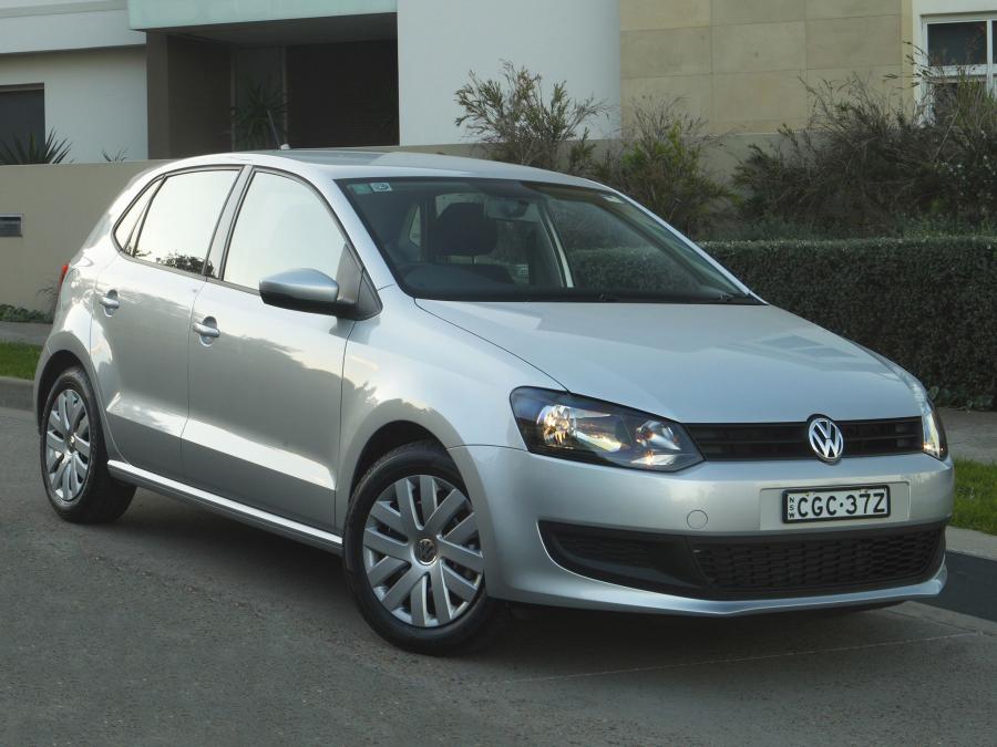 Volkswagen Polo 5-Door (AU) '2010